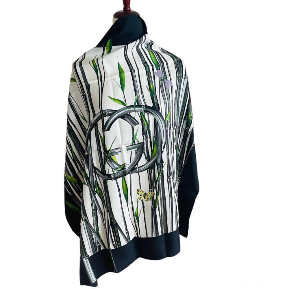 Gucci Scarf Authentic Silk Scarf With Logos Vgc Gem